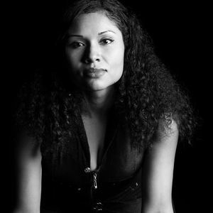 Meet your Posher, Cassandra